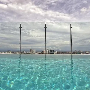 Courtyard By Marriott Piantini Santo Domingo
